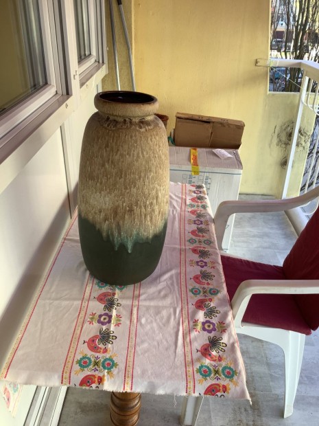 Padl�v�za, ker�mia