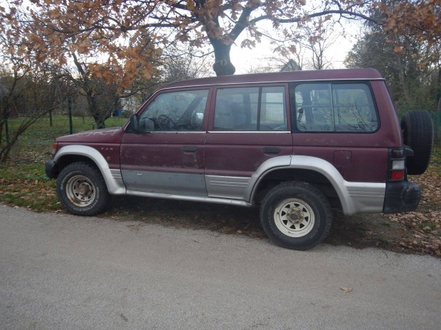 Pajero 2,5 TD GLX Bord