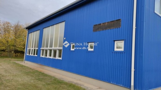 Paksi 275 nm-es �zem elad�