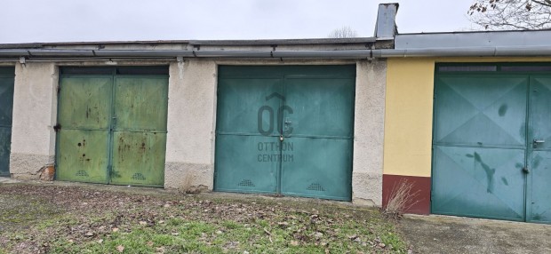 Pakson akn�s gar�zs elad�