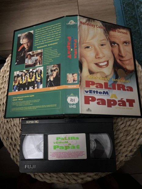 Palira vettem a papt vhs film