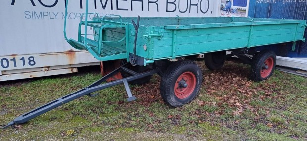 Palten-Sthalindustrie p�tkocsi