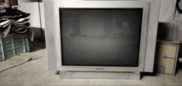 Panasonic 100 Hz-es hagyomnyos TV elad