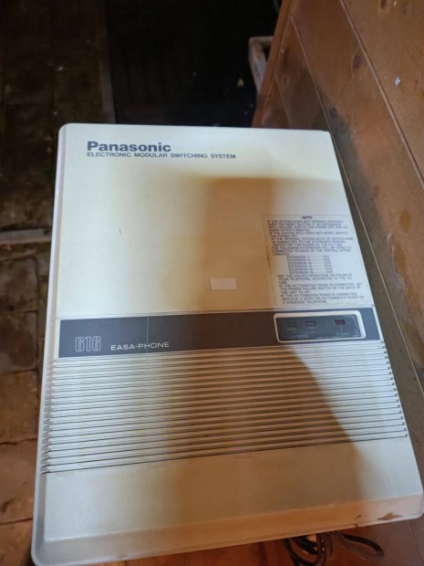 Panasonic 616 telefon alkzpont