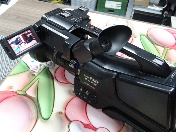 Panasonic AG-AC8EJ Profi Full Hd Videokamera