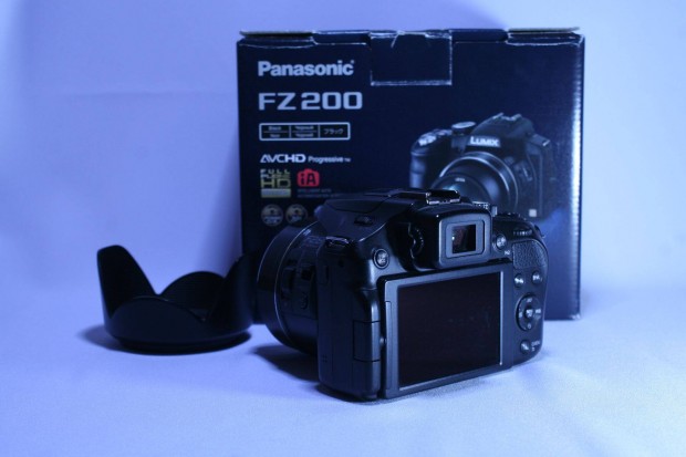 Panasonic DMC-FZ200