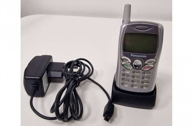 Panasonic GD55 k�rtyaf�ggetlen, asztali dokkol�val, gy�ri t�lt�j�vel