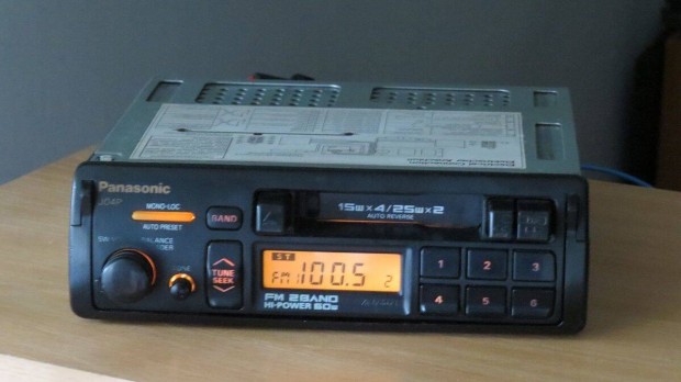 Panasonic J04P retro radio autrdi magn