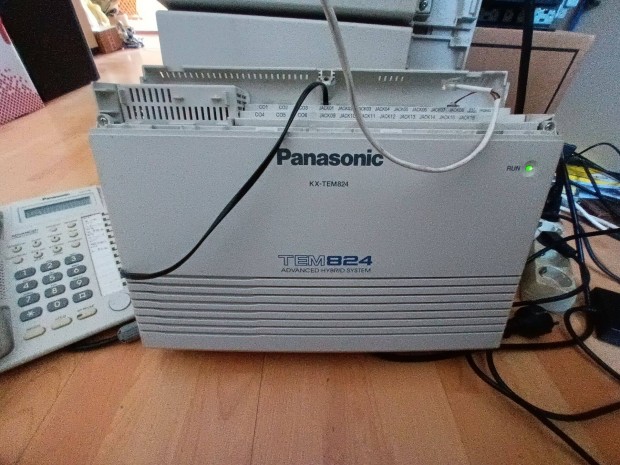 Panasonic Kx-TEM824 telefonkzpont