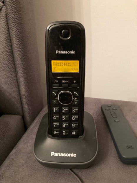 Panasonic Kx-TG1611HG vezetk nlkli telefon