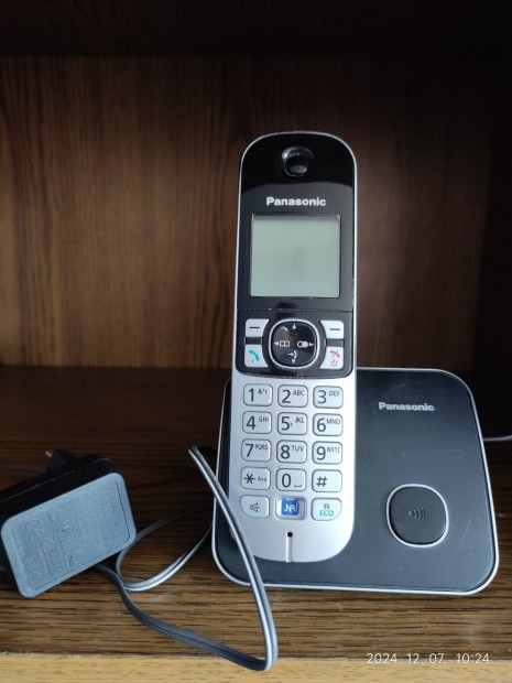 Panasonic Kx-TG6811 vezetkes telefon hordozhat 