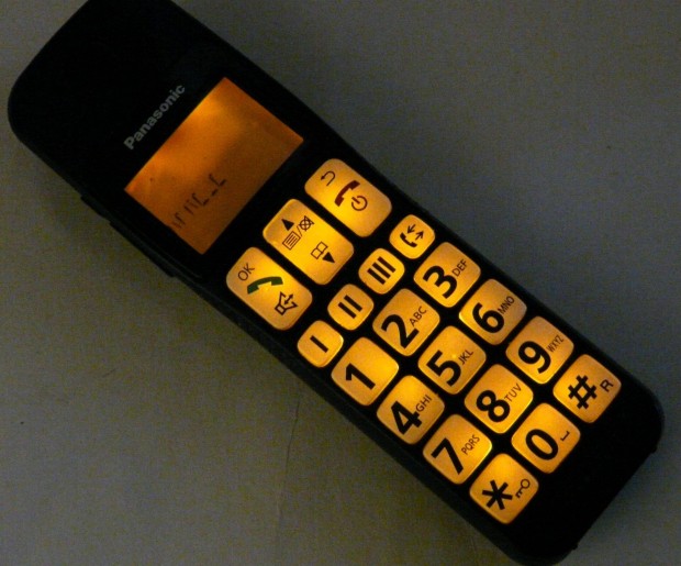 Panasonic Kx-Tge110HG kijelzhibs Cordless telefon