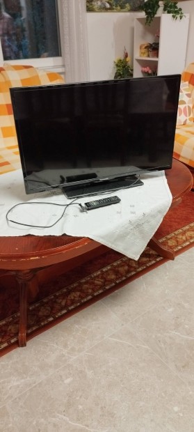 Panasonic LCD TV elad!