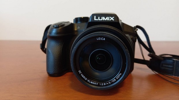 Panasonic Lumix FZ300