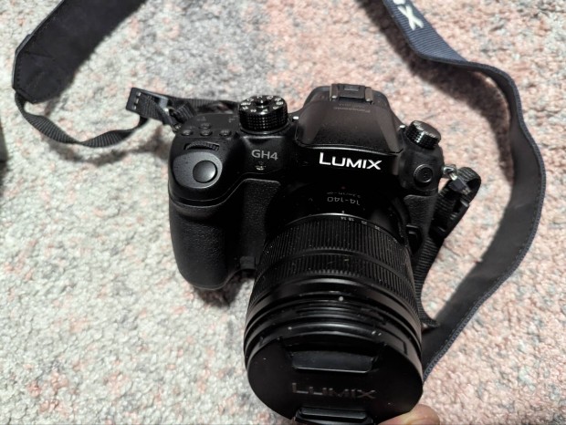 Panasonic Lumix G DMC-GH4 14-140mm Power objektvvel 