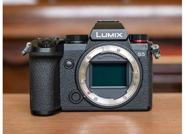 Panasonic Lumix S5 vz kivl llapotban Elad