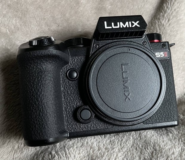 Panasonic Lumix S DC-S5 II vz 2 db gyri akku + tlt