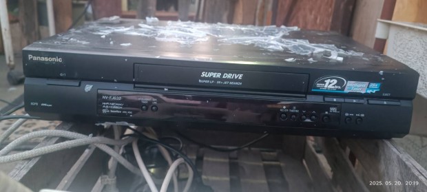 Panasonic NV FJ632