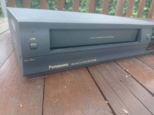 Panasonic NV J30HQ. VHS Recorder 