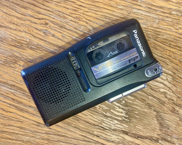 Panasonic RN-402 mikrokazetts diktafon