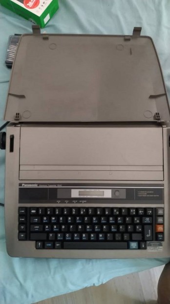 Panasonic R-540 elektronikus �r�g�p