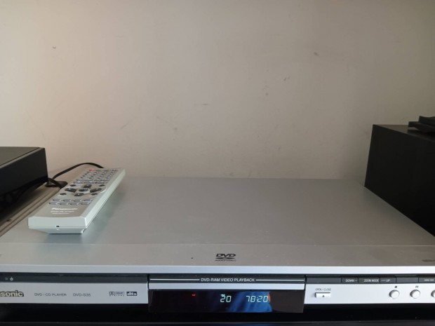 Panasonic S-35 DVD,cd lejtsz 