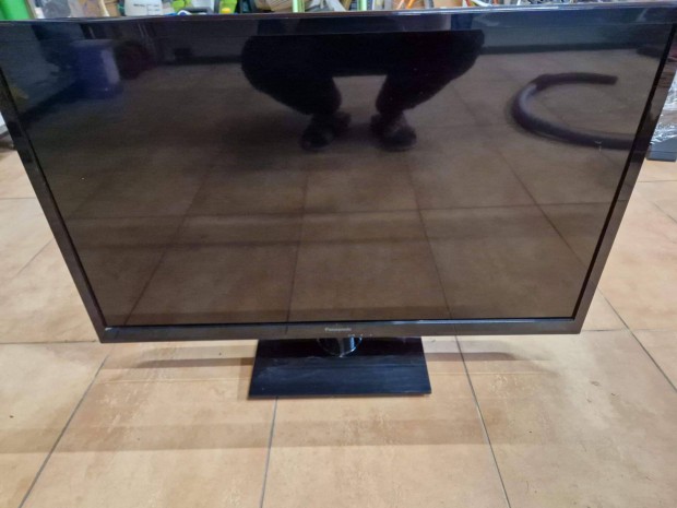 Panasonic TV 32" 81 cm jszer