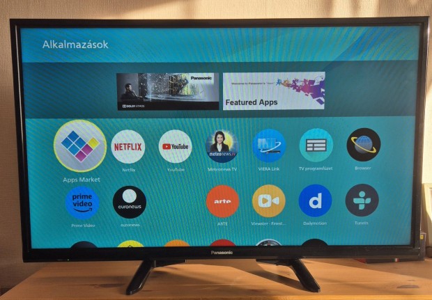 Panasonic TX-32FS400E smart tv. 