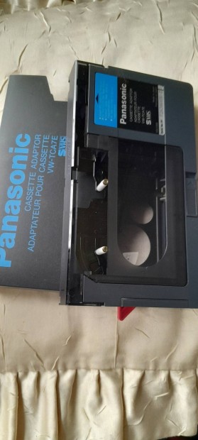 Panasonic VHS-VHSC kazetta adapter jszer