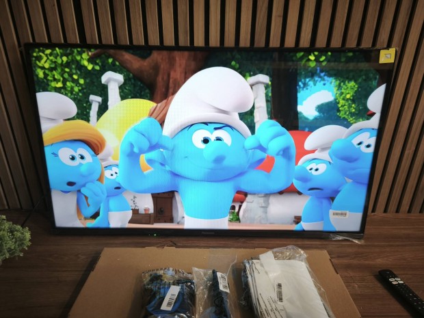 Panasonic Viera 102CM Új LED TV. Amazon tv