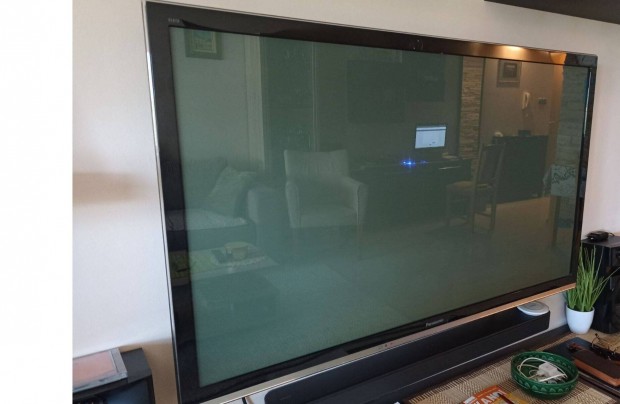 Panasonic Viera TX-P50UT50E típusú 3D plazma tv