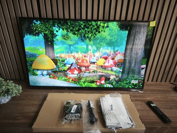 Panasonic Viera Új Smart Wifi 102CM LED TV.