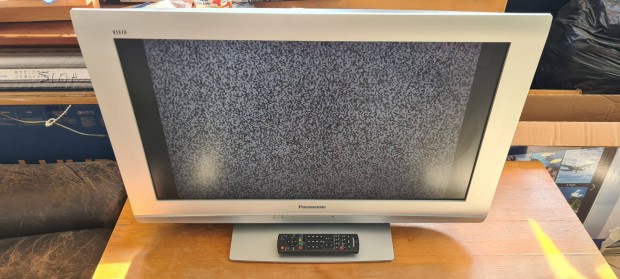 Panasonic Viesta TX-32LE8PSA LCD Televizi !