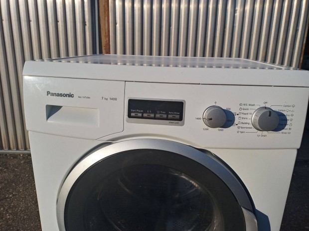 Panasonic (7kg moss s 1400-as centri!)