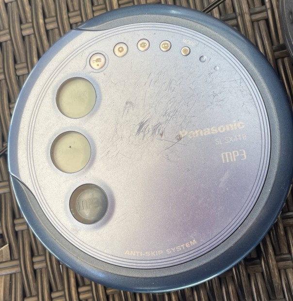 Panasonic hordozható CD-lejátszó