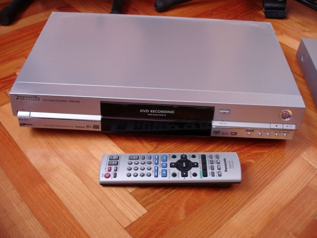 Panasonic dvd felvev DMR-E55 jszer, erdeti dobozzal, paprokkal