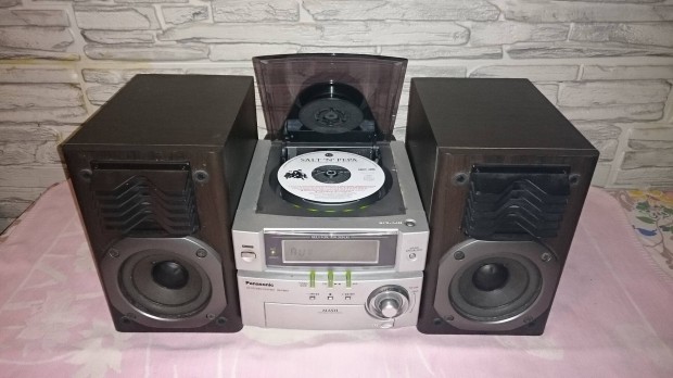 Panasonic hifi, erst, CD lejtsz, AUX, rdi, hangfal 