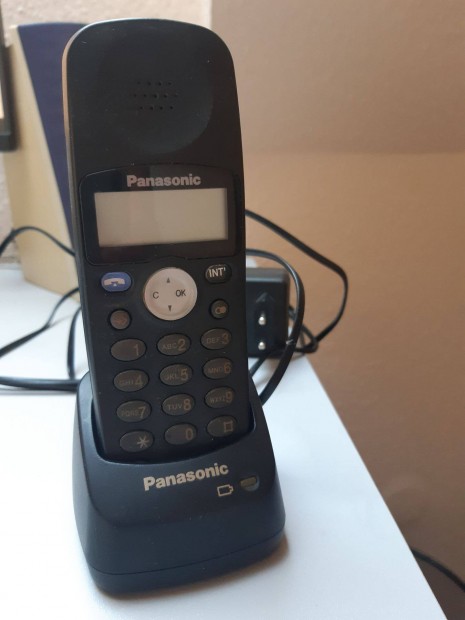 Panasonic hordozhat vezetkes telefon