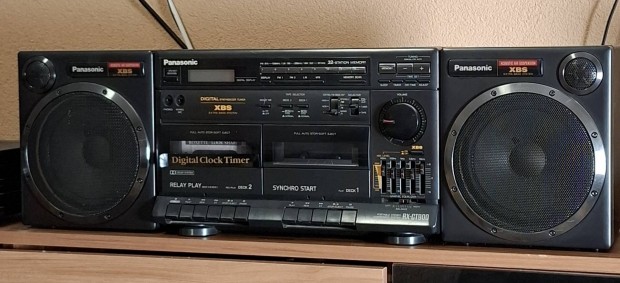 Panasonic retr boom box