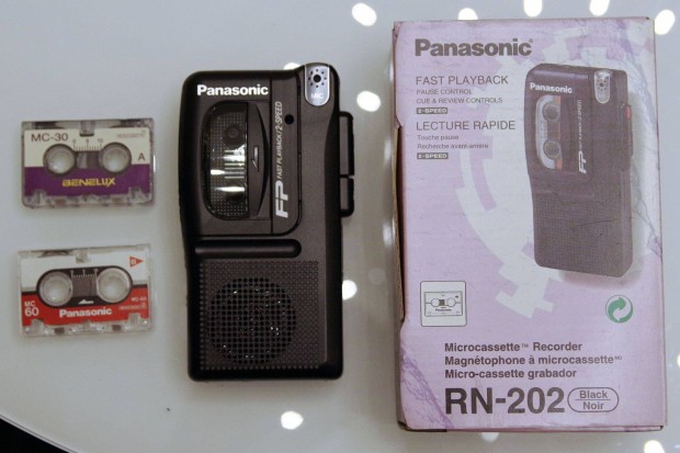Panasonic retro kazetts diktafon, gyri j llapotban