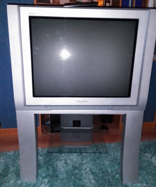 Panasonic tv - j llapotban 