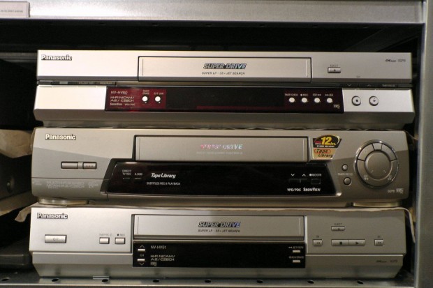 Panasonic vhs video recorder digitalizlshoz elad!