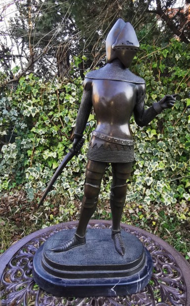 Pnclos harcos - bronz szobor 