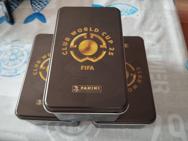 Panini FIFA365 2024 focis kártya tartó nagy fém doboz, fémdoboz