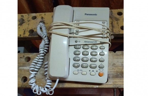 Pannasonic nnyomógombos telefon