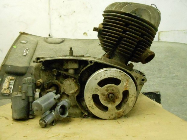 Pannonia P10 (02.)-es-1971-es hinyos motorblokk Tapolcn