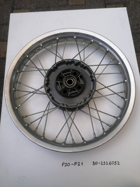 Pannonia P-20 P-21 18"  kerk 