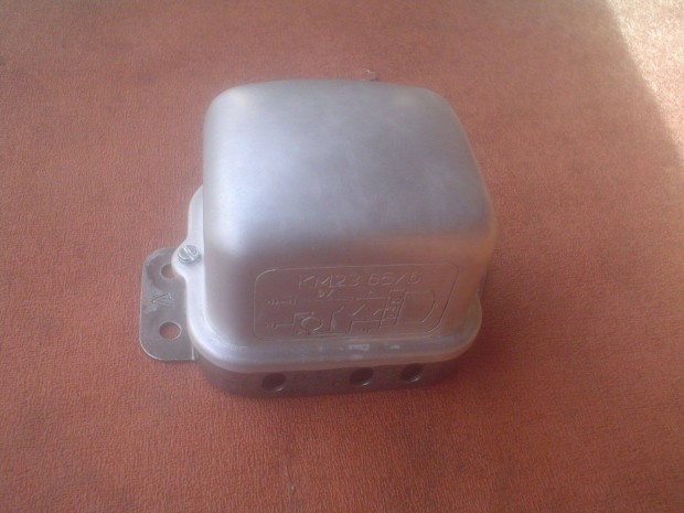Pannonia P 20 P 21 mkd fesszablyz