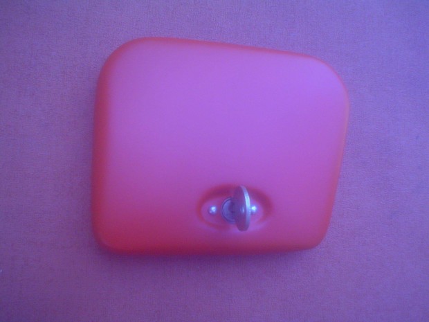 Pannonia P 20 P 21 szersz�mos ajt� elzett z�rral