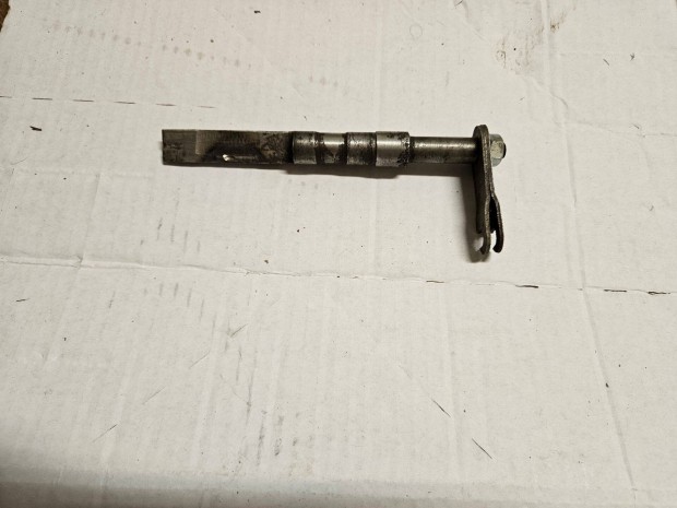 Pannonia T5 �s egy�b t�pushoz is val� kuplung kinyom� tengely